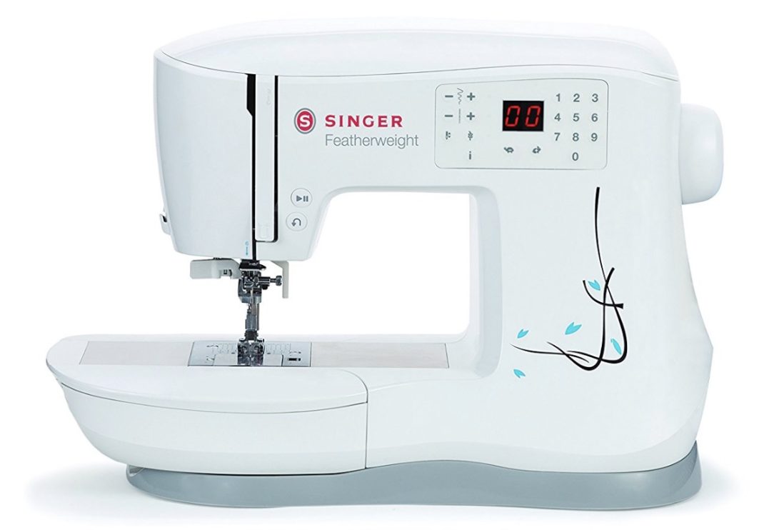 Singer Featherweight Sewing Machine